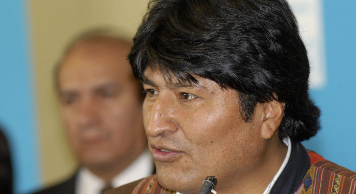 El presidente de Bolivia pierde el apoyo de la Policía y las Fuerzas Armadas