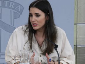 La ministra de Igualdad ha defendido la postura del Gobierno en el programa de Ana Rosa