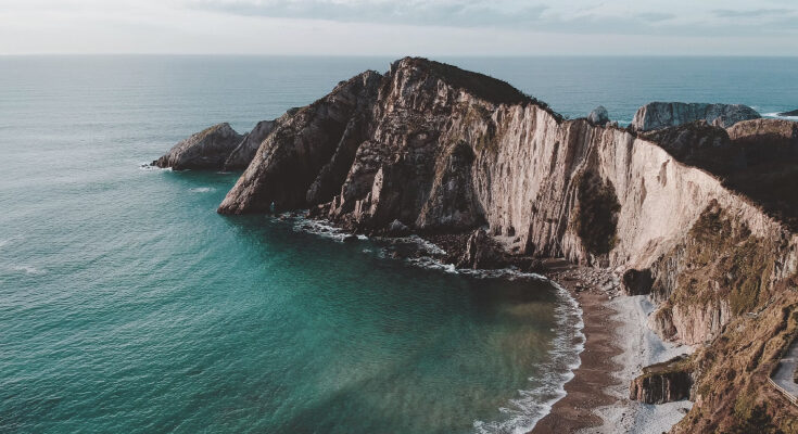 Qué ver en Asturias: Playa del Silencio, Castañeras