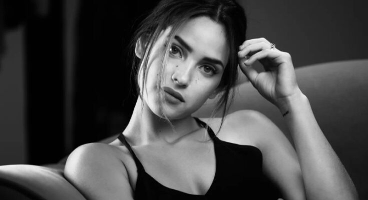 Adria Arjona