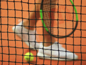 Tenis